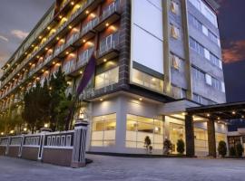 Asoka Luxury Hotel, спа хотел в Tanjungkarang