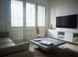 Luxe320 at On320 Residencies, hotel i Colombo