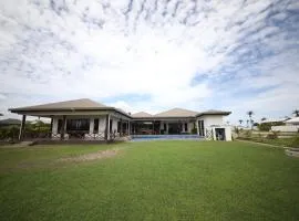Naisoso Island Villa Hotel