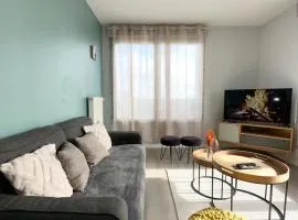 Cozy T2 au pied de la gare