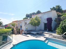 Villa Toulon avec sublime vue, 4 chambres, Hotel in Toulon