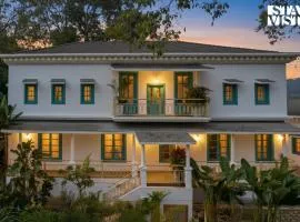 StayVista at Casa Ashar with Swimming Pool, Wi-Fi