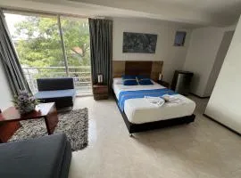 Suite de hotel dentro centro comercial