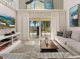 Luxury beachfront villa with a pool and stunning views, hotel 