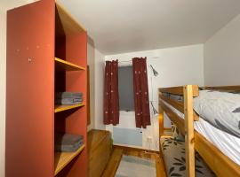 Laplanders room 2, hotel with parking in Kiruna