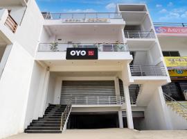 Hotel O 7 Orchid, hotel em Sultānpur