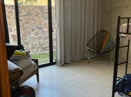 Casa del Lago San Juan Cosalá – hotel w mieście San Juan Cosalá