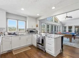 The Goldeneye Getaway with Dock!