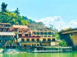 Views Backpackers Hostel