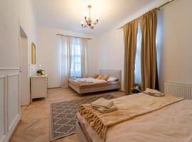 Resort Červený dvůr - apartmány a privátní wellness, hotel u gradu Rapotín