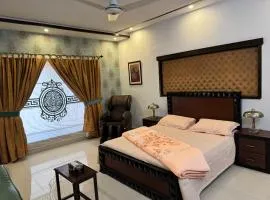 2 bedroom 1 Kanal portion in DHA Phase 5 Lahore
