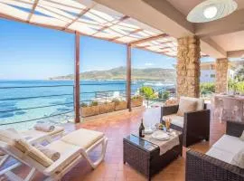 ClickSardegna Villa Flavia with seafront terrace in the Porto Conte Nature Park