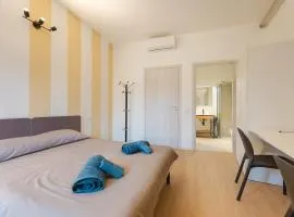 Confortevole Stanza 6 con bagno privato Stazione