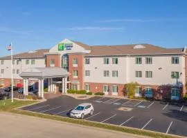 Holiday Inn Express Hotel & Suites Cincinnati-Blue Ash by IHG