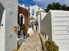 La Casa Turquesa, viešbutis mieste Frigiliana