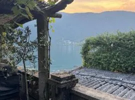 VILLA MORCOTE - Exclusive Lakefront Appartement Lago di Lugano