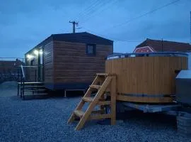 Tiny House Doi Frați