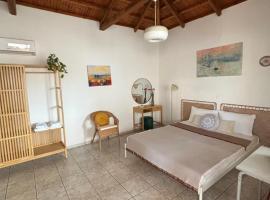 MARIA 'S LITTLE HOUSE, Hotel in Patitiri