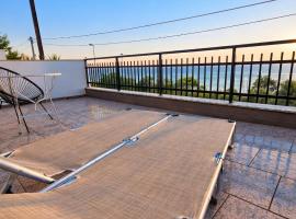 Alba di Mare - Appartamento con Vista Mare, hotel din Andrano