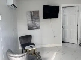 Beautiful 1 bedroom Studio located in Miramar