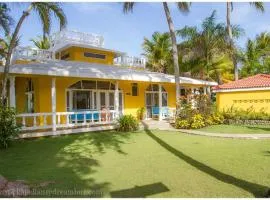 Villa Dawn, Bahia de Arena