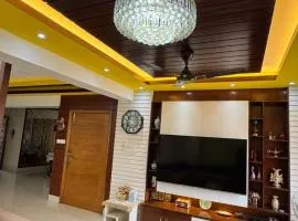 Decorated duplex for rent near airport