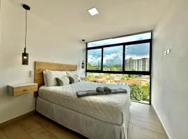 Modern Apt with City View and Pool at Avitat Joy