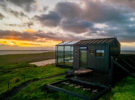 Panorama Glass Lodge WEST, hotel Akranesben