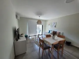 Delicado departamento ubicado en el centro de Parana