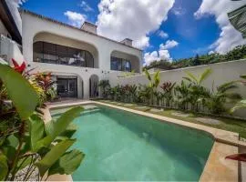 Nusa Loft V2 2BR with Rooftop Space In Uluwatu