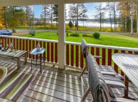 Nice Home In Långserud With Wifi, hotel a Björsebyn