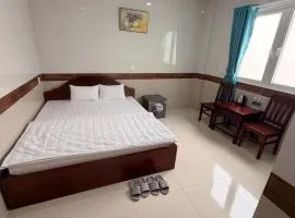 Nhà nghỉ Lê Nguyên