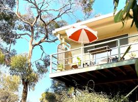 Kangaroo Island sugar shack American River, hotel ad American River