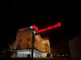 Royal Palace, hotell sihtkohas Chāvasseri
