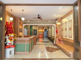 Jacky Chan Hotel, hotel a Betong