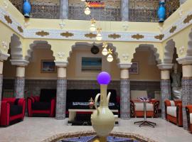 Dar Andalous, hotel Annabában