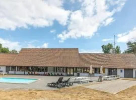 3 Bedroom Cozy Home In Nexø