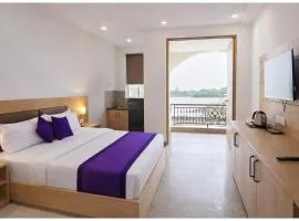 Hotel D-Ram A-Bhawan -Near Bankebihari Temple free parking and free wifi -Air conditioning room-Best Premium Hotel in Vrindavan