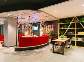 ibis Xian Lintong Huaqing Hot Spring Hotel