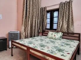 FeelFit Home Stay - Peaceful Stay in Doon, Gateway to Mountains