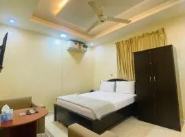 AL FANAR REST HOUSE LLC