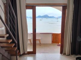 ALFA Beach Front Lodge, khách sạn ở El Nido