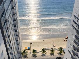 Apartamento frente o mar com piscina para família, hotel a Mongaguá