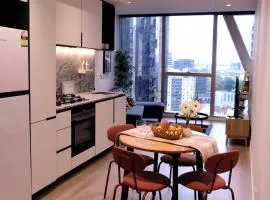 West Side Place 1BR with parking Pool & Gym