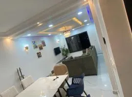 25 min to airport with generator and drill