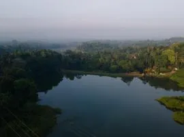 Circle Edge ResortMenikhinna