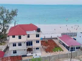 Uroa Beachfront 1BR- Ocean Views, AC