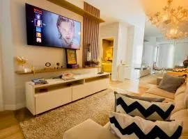 Casa Premium com Piscina Aquecida e Espaço Gourmet