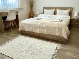 Holiday Dream Artemis Apartment