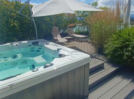 Comfort Rooms mit Whirlpoolzugang, hotel in Romanshorn